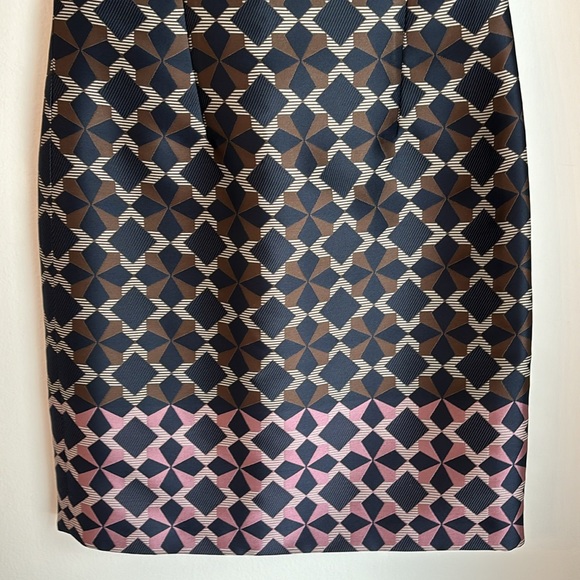 Brooks Brothers Women’s Navy & Brown Geometric Star Print Dress Sz 8 Italy NWOT - Picture 6 of 14